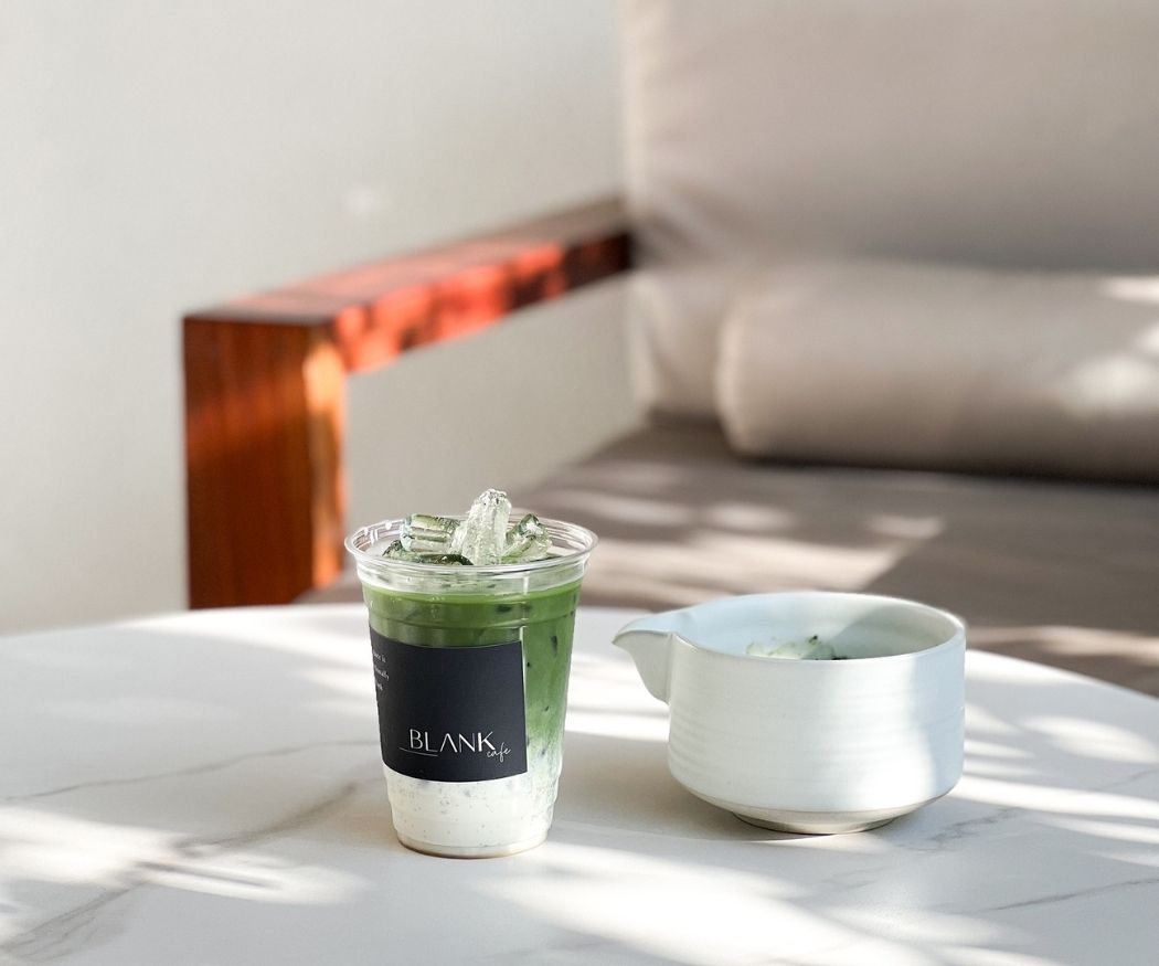 Blank Cafe