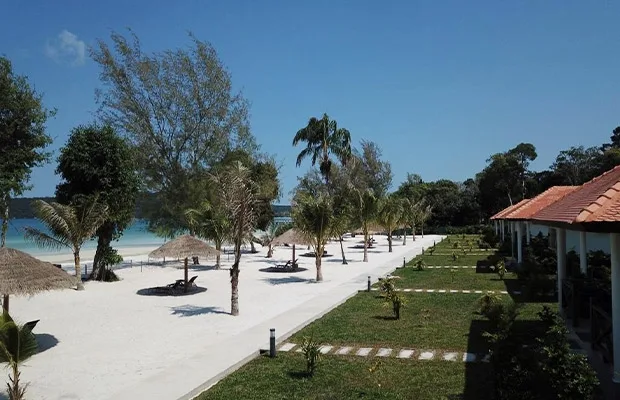 Saracen Bay Resort