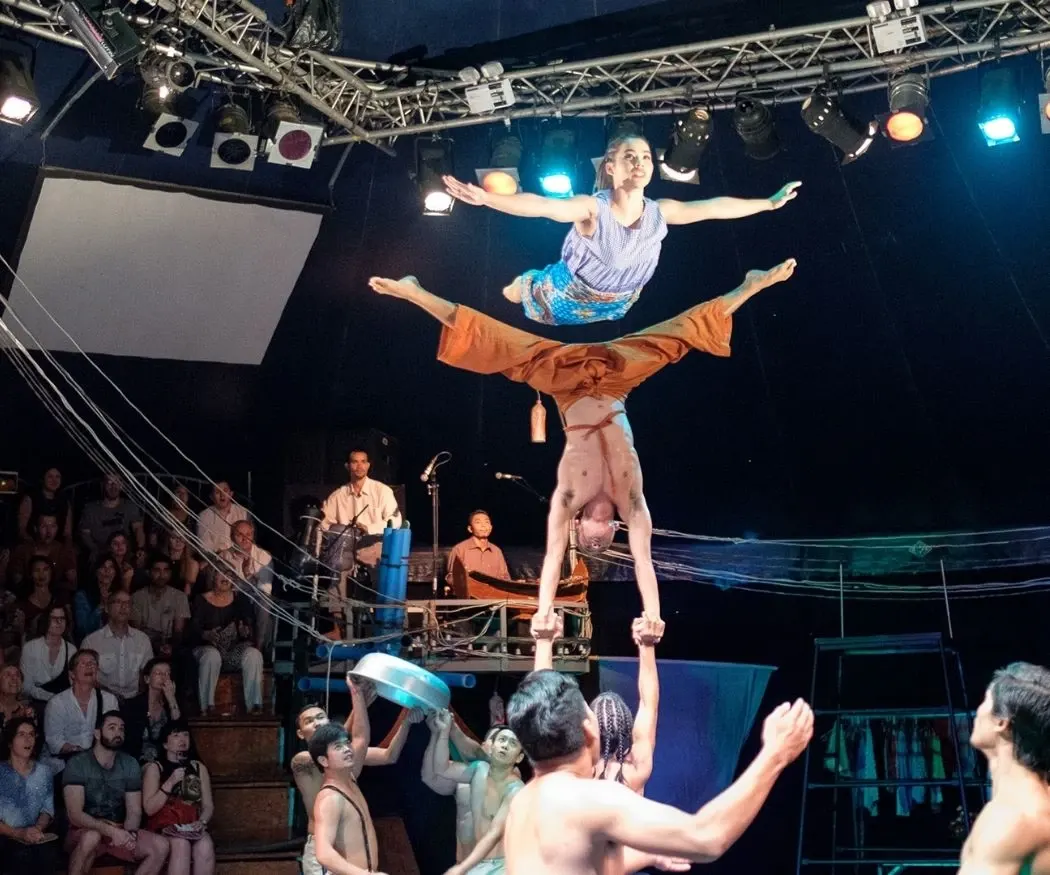 Phare, Le Cirque Cambodgien