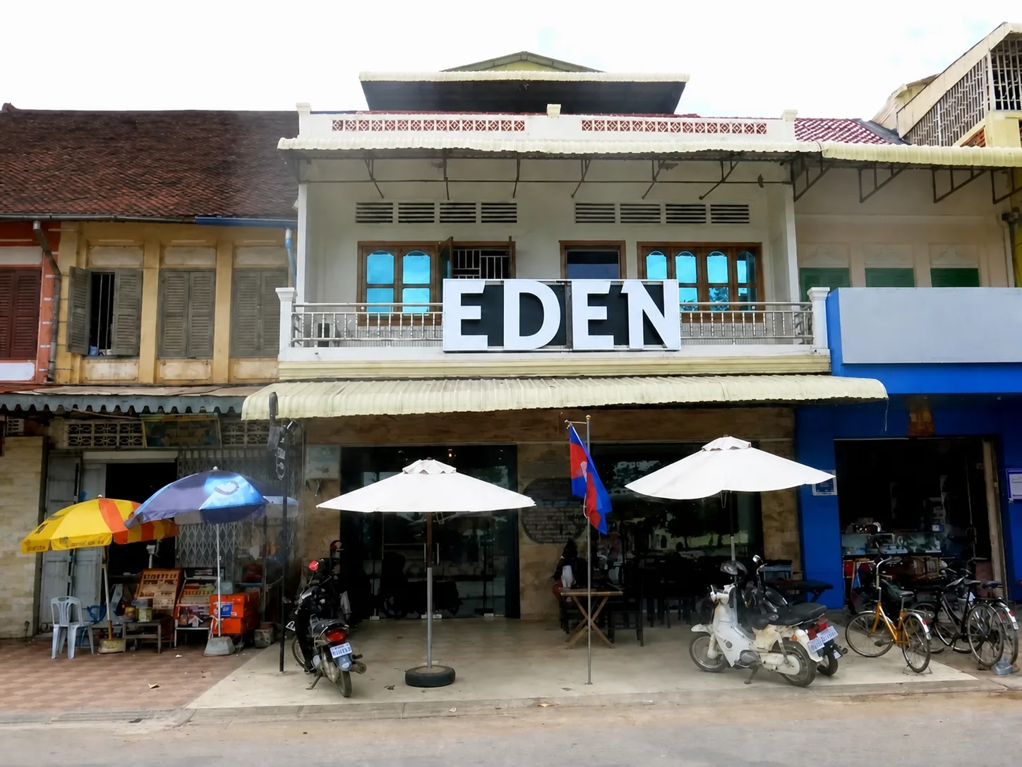 Cafe Eden