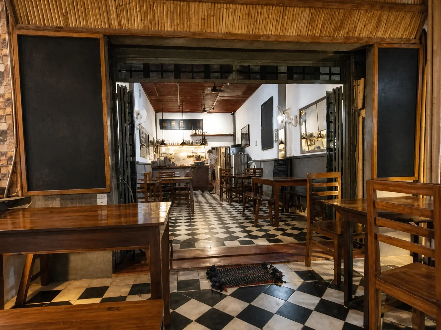 Twenty Three Bistro