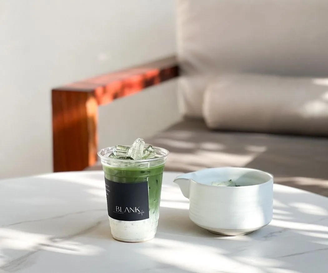 Blank Cafe