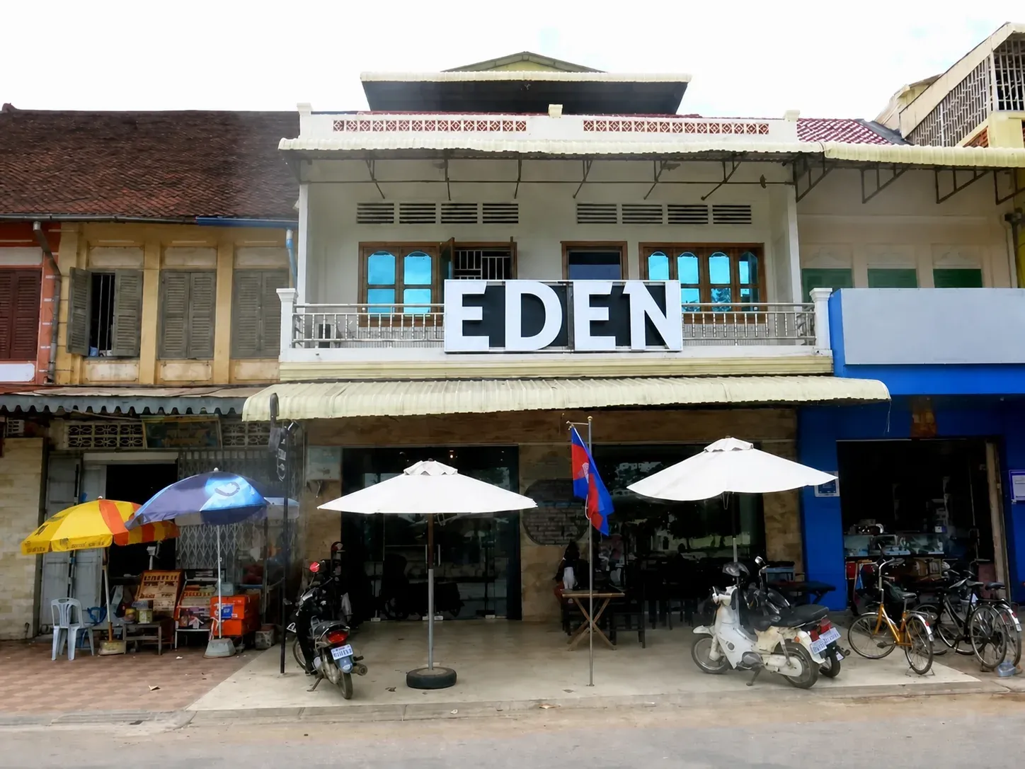 Cafe Eden
