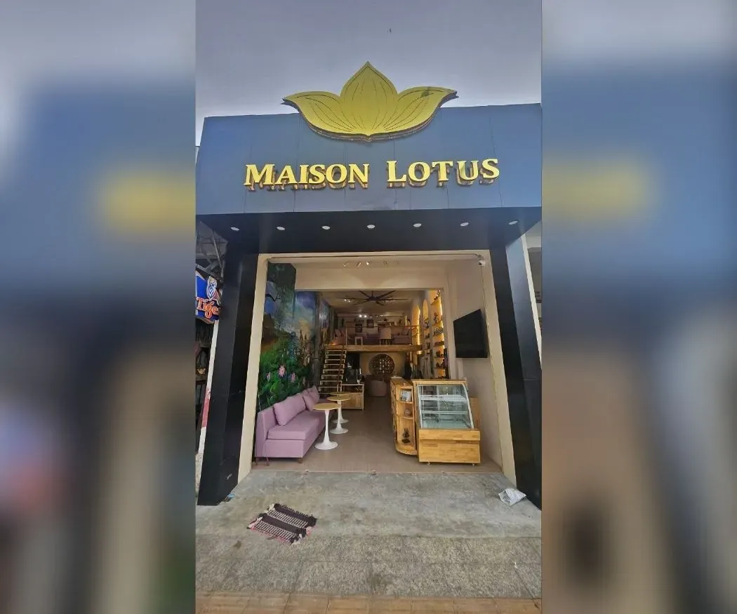 MAISON LOTUS
