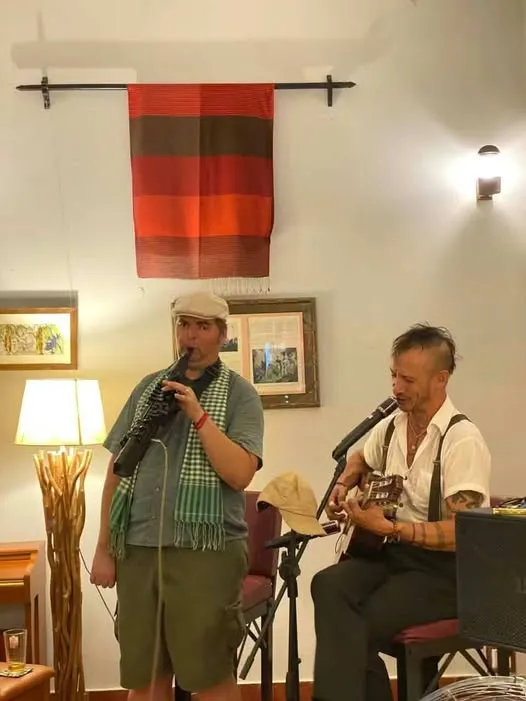 Saro & Mathieu Live